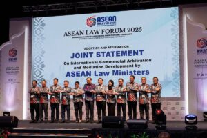 PM Anwar calls for continuous legal reform in Malaysia