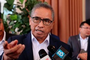 PSD to study raising civil service retirement age to 65