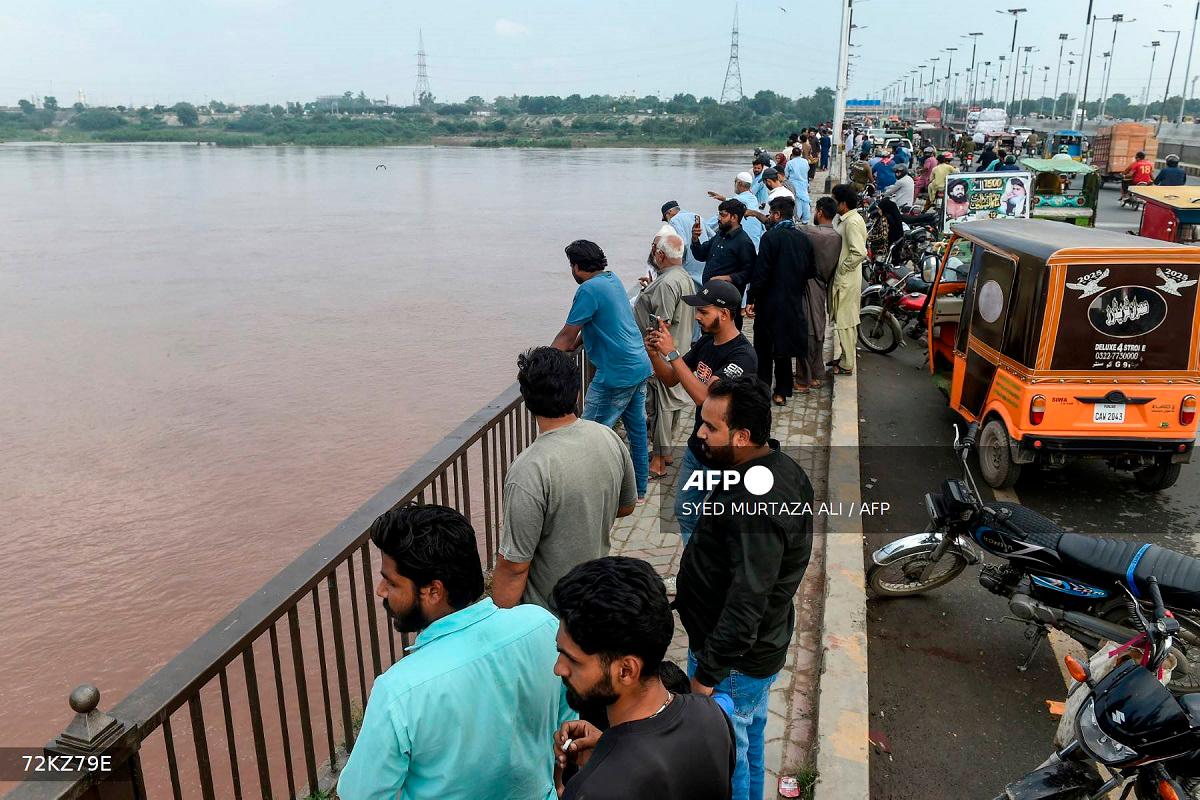 Pakistan blows up dam embankment to control monsoon flood surge