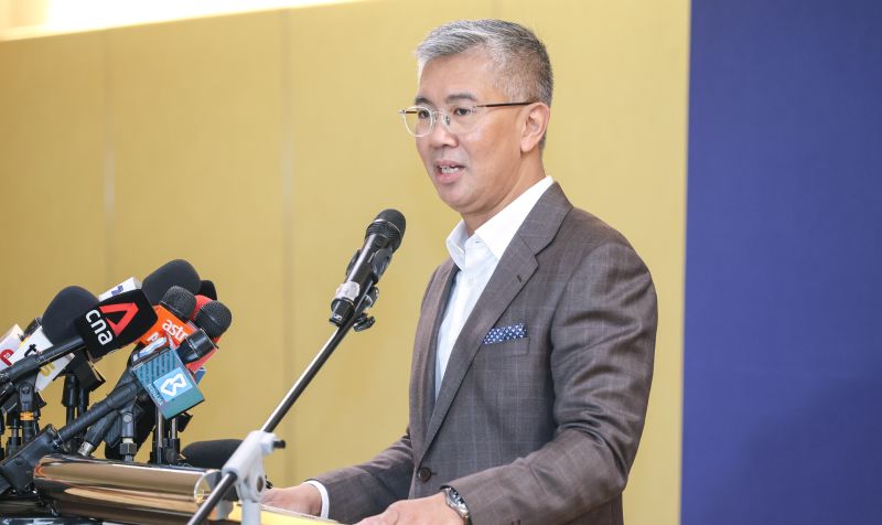 Pembelian pesawat Boeing guna dana syarikat MAG – Tengku Zafrul