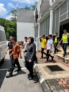 Peniaga, lima pekerja dituduh seleweng 11,883 kg minyak masak bersubsidi