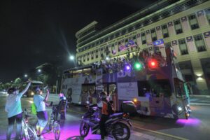 Pentarama Merdeka@HOHO tour performance captivates early arrivals in Putrajaya for National Day