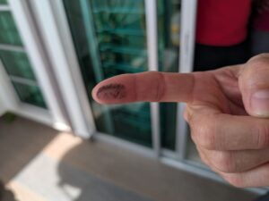 Perak DOE probing appearance of 'black dust' on surfaces in Tekkah