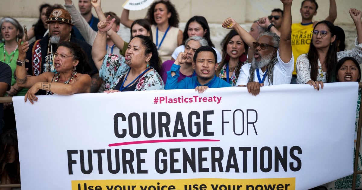 Plastic pollution plagues Asia