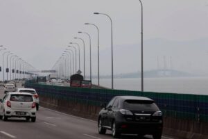 Police seek witnesses for fatal Penang Bridge motorcycle accident