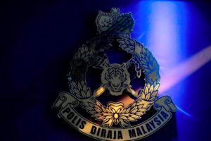 Polis sahkan serah surat panggilan saksi ke rumah penyanyi rap