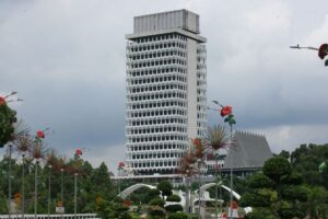 Pork smuggling, Pan Borneo Highway status among highlights in Dewan Rakyat today