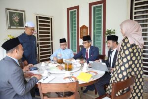 Presiden Honda ‘turun’ Perlis, jumpa Dr. Maza isu kerosakan kereta
