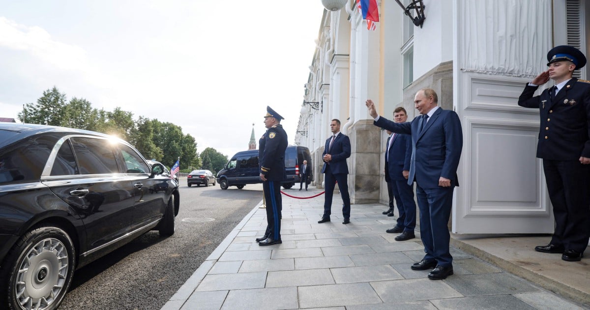 Putin says Russia-Malaysia political dialogue is well established