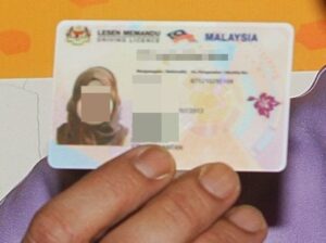 QuickCheck: Are claims of a ‘new, faster’ way to get a driving license legit?