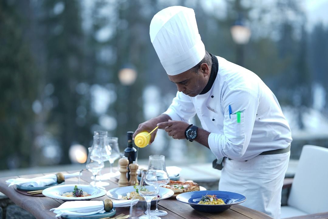Quickcheck: Does the pleat in a chef's hat represent something?