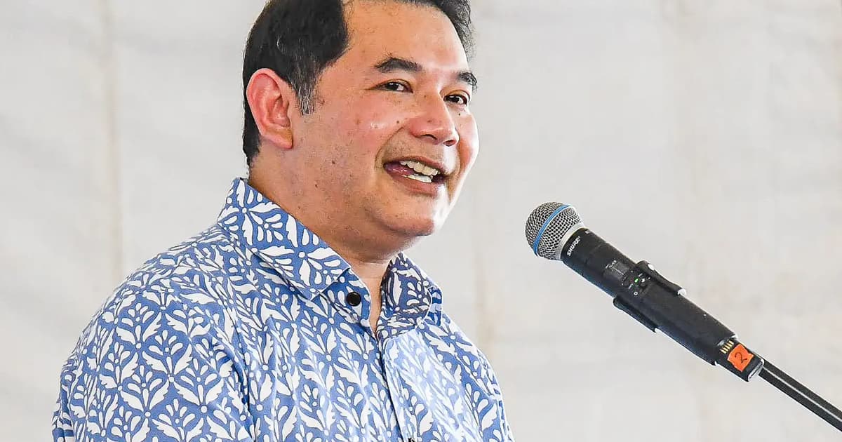 Rafizi slams Fadhlina for involving students in Anwar birthday tribute