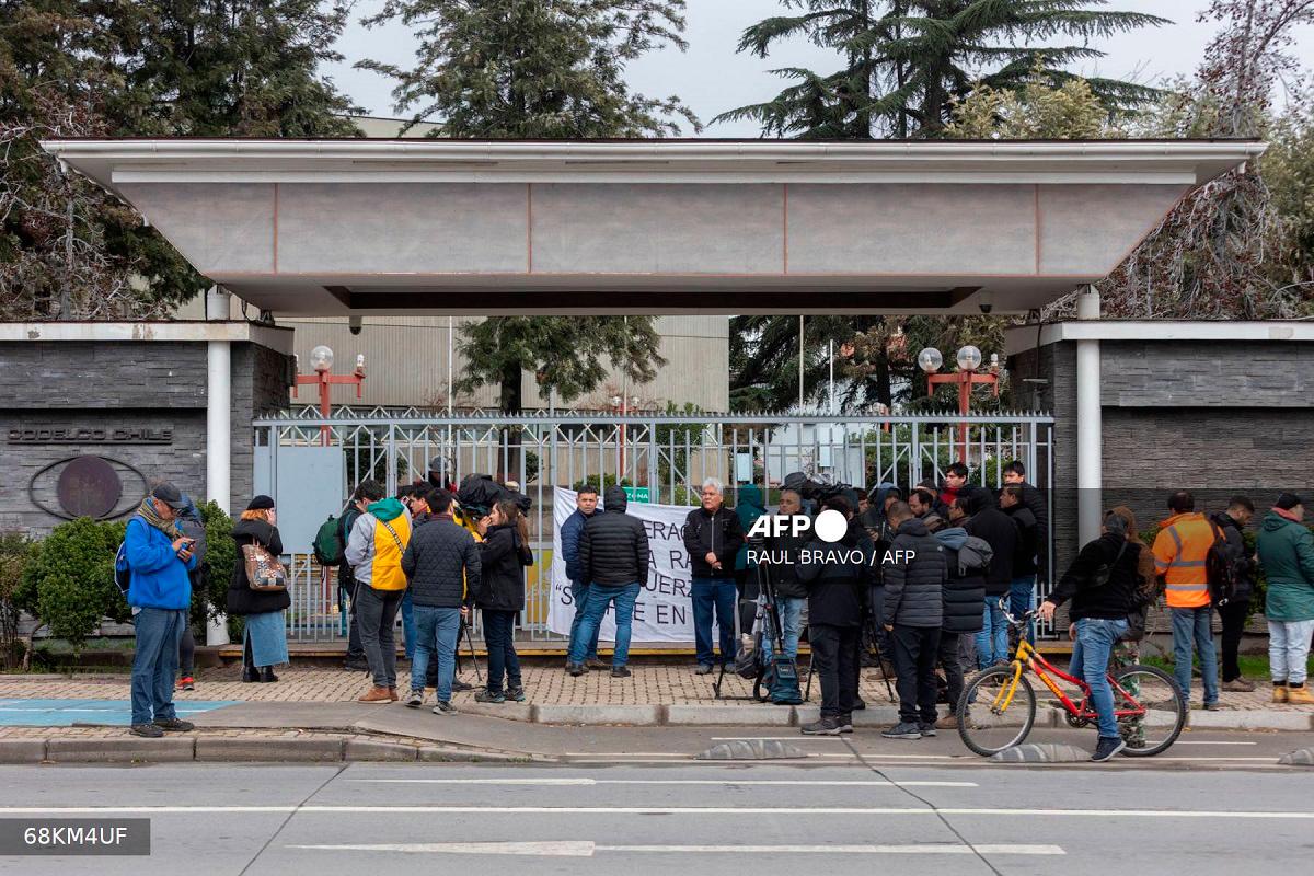 Rescuers find dead miner in Chile copper mine collapse
