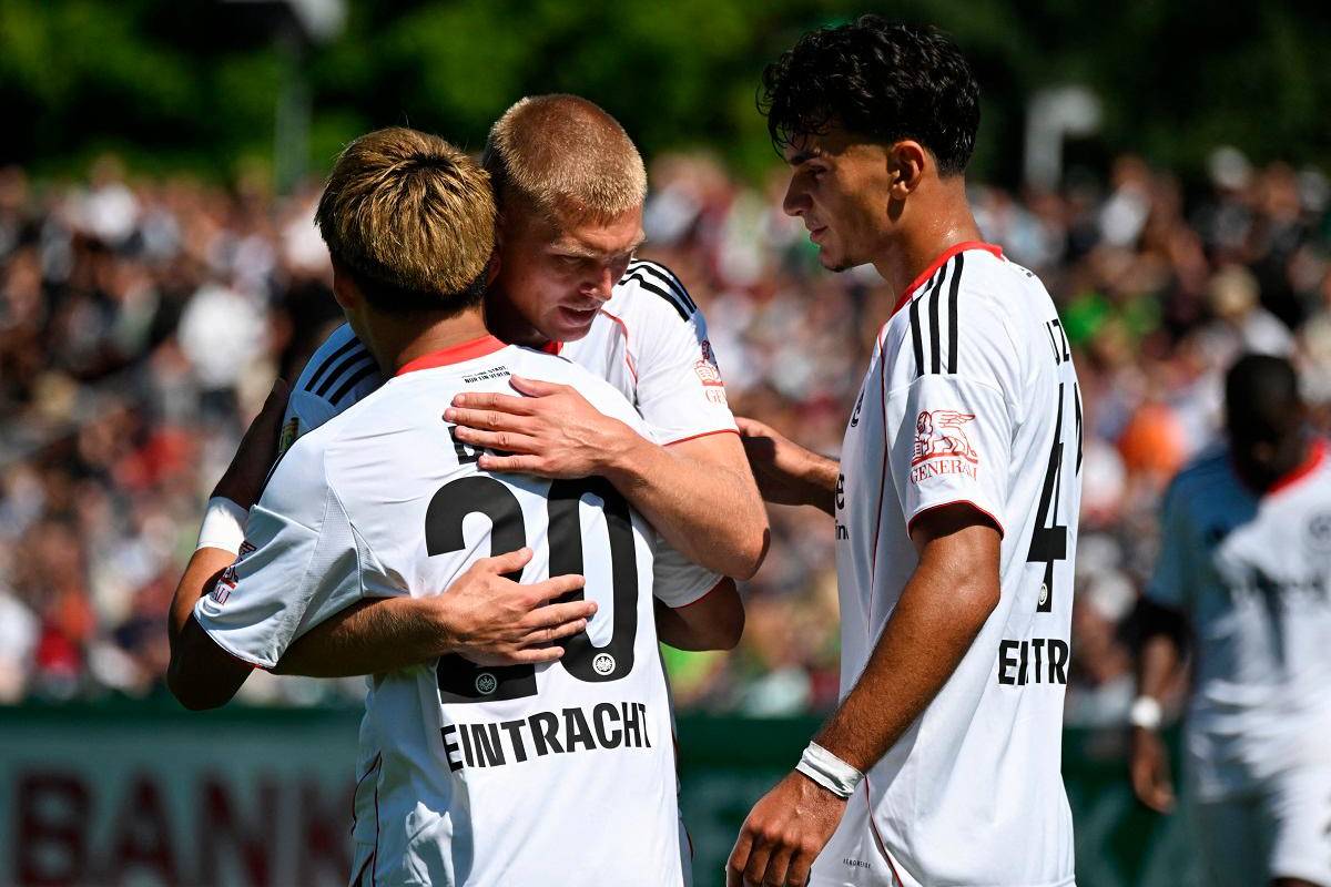 Ritsu Doan debuts with brace as Frankfurt dominate German Cup opener