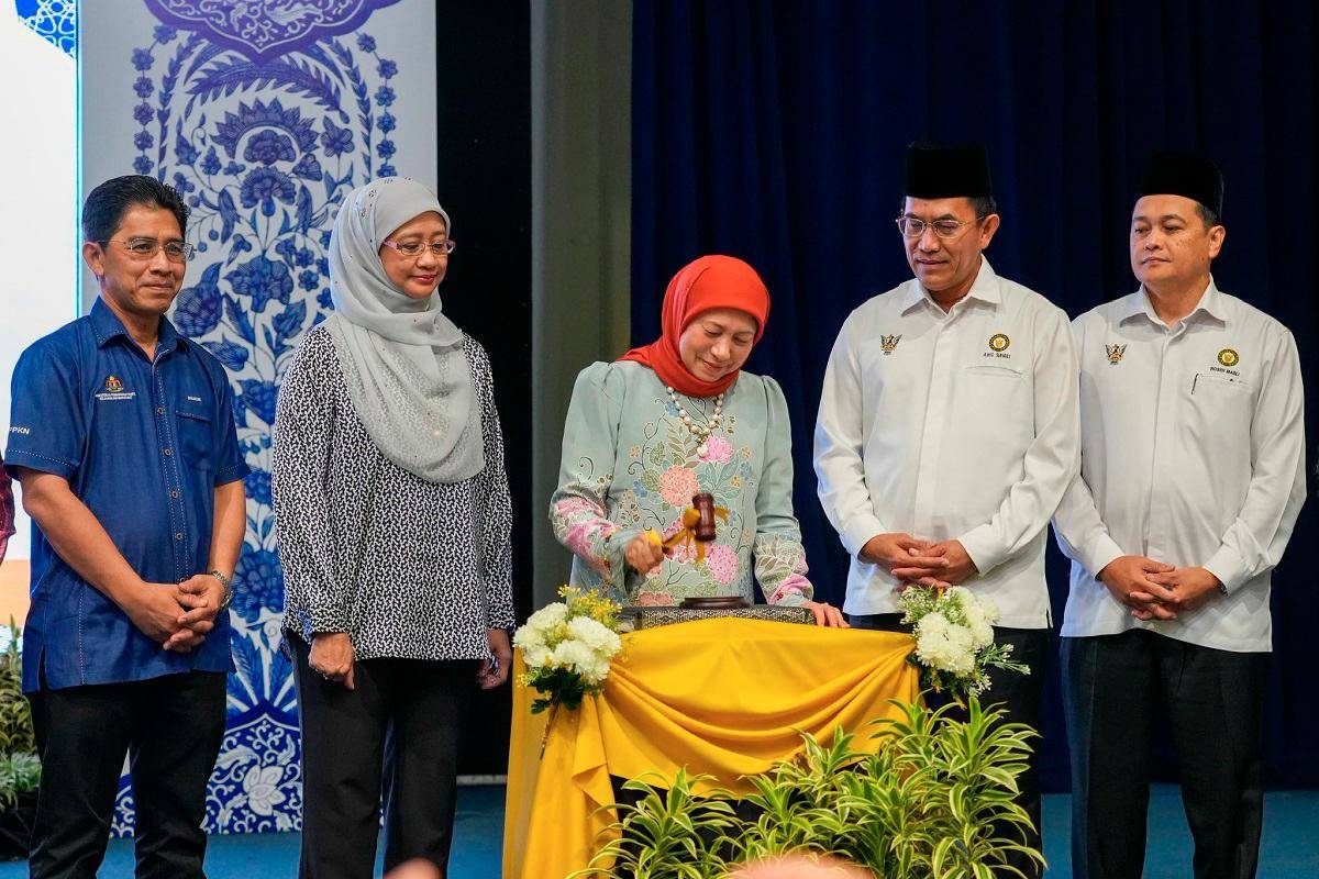 Sarawak domestic violence cases rise alarmingly: Nancy Shukri