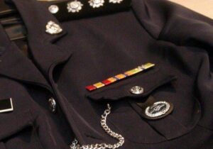 Security guards claim trial to impersonating cops, extortion charges