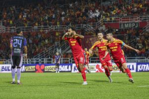 Selangor FC 'belasah' Terengganu 5-2