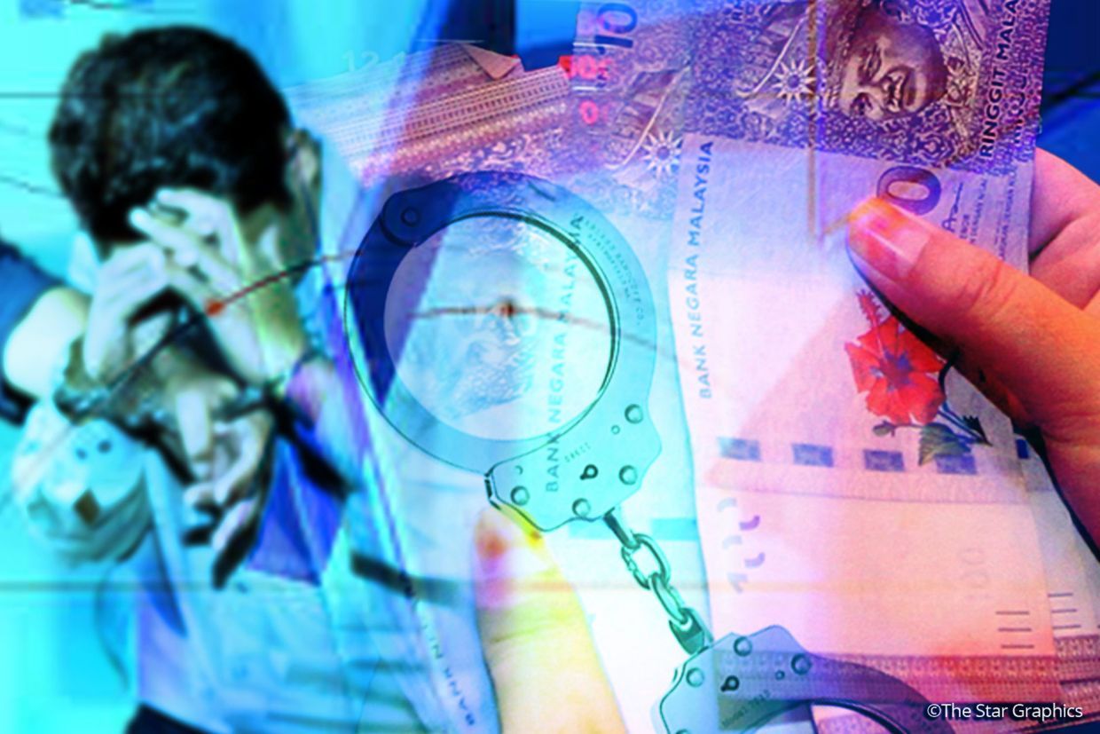 Senior local council officer among three held by MACC in graft probe