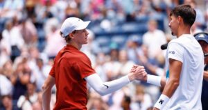 Sinner romps into US Open third round