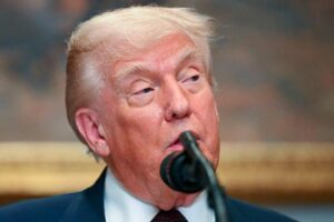 Smithsonian removes Trump impeachment display label
