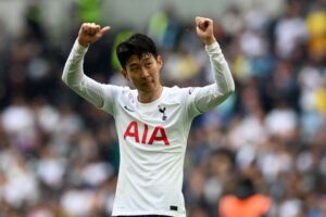 Son tinggalkan Spurs