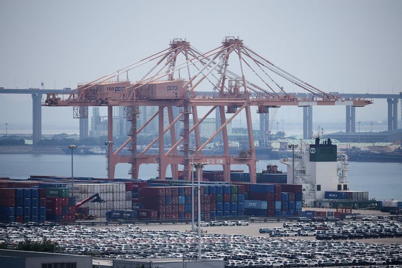 South Korea says it has no written pact on US trade deal