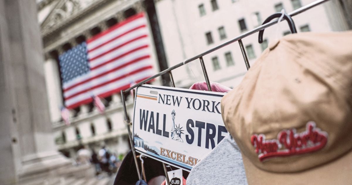 Stock markets cautious with eyes on Ukraine talks, US rates