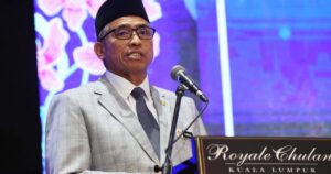 Stop working in silos, chief secretary urges govt agencies