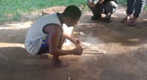 Suku Bateq kekal guna kayu, rotan hidupkan api