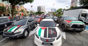 Sumud Nusantara convoy arrives at Gaza solidarity event in Kuala Lumpur