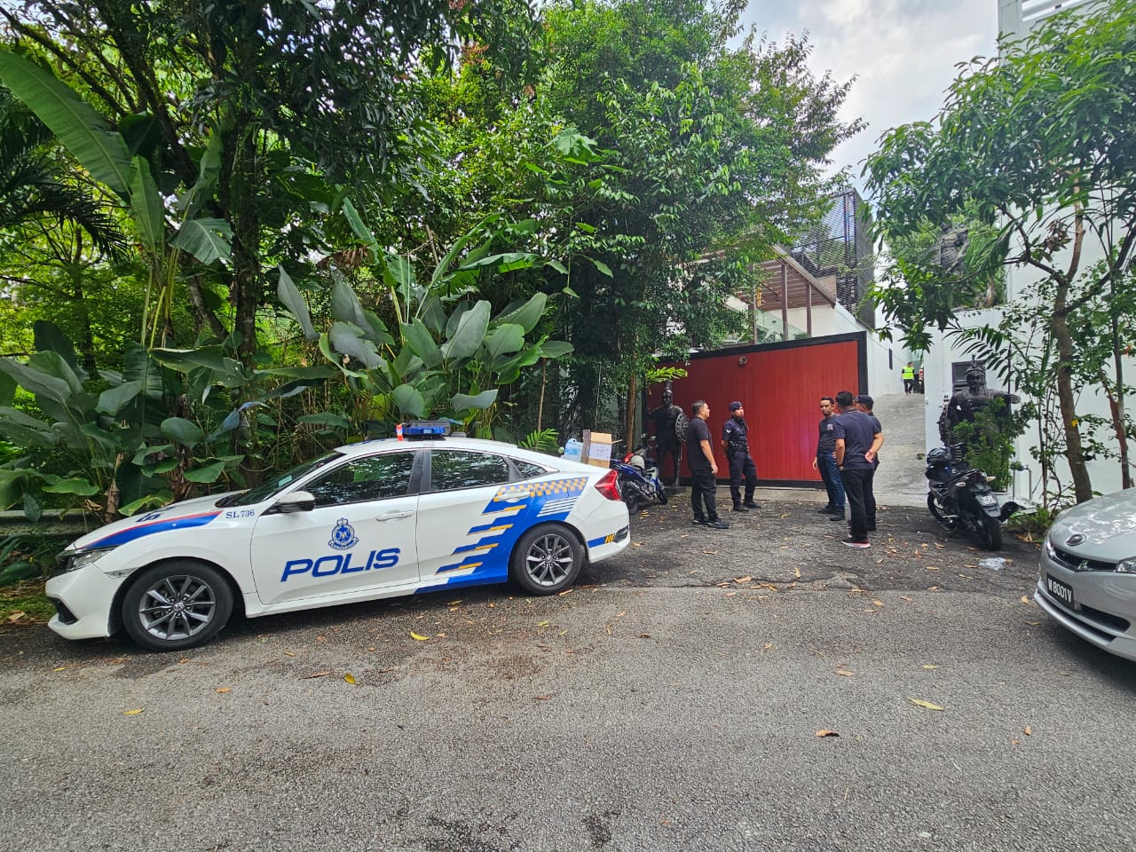 Suspek acu parang ke perut saya -pemandu ahli perniagaan