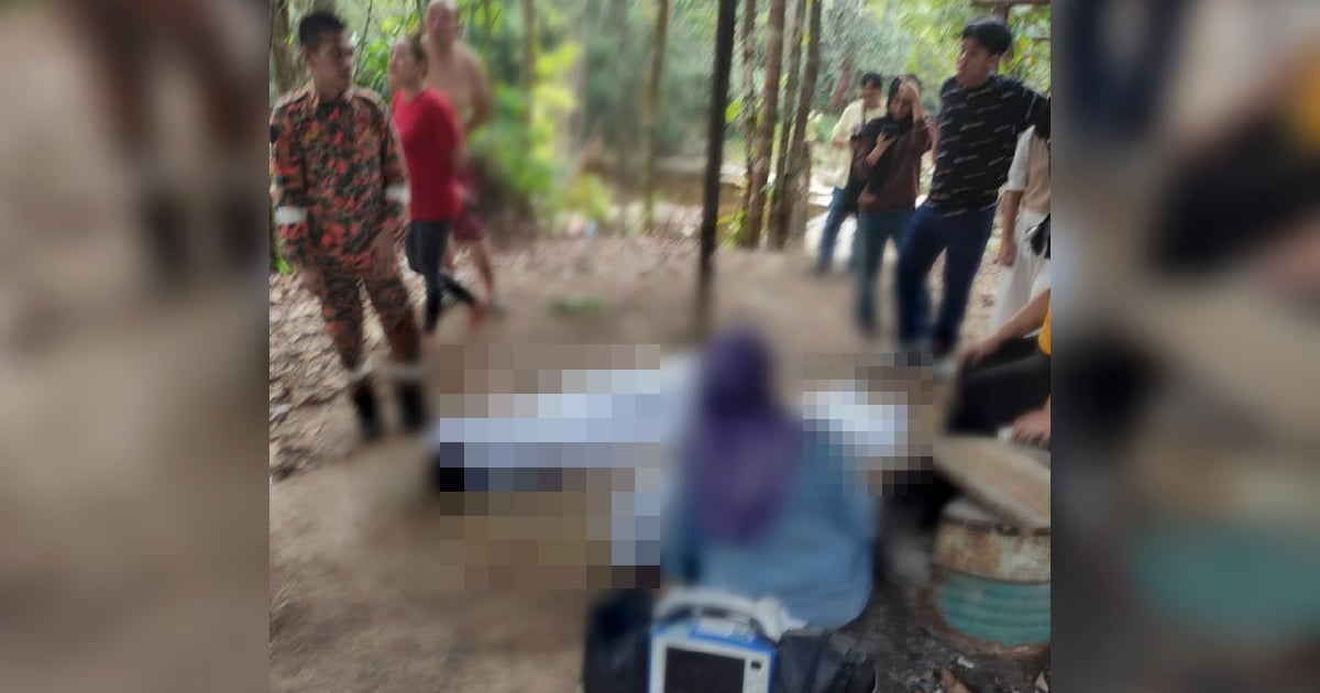 Swimming trip ends in tragedy as two friends drown