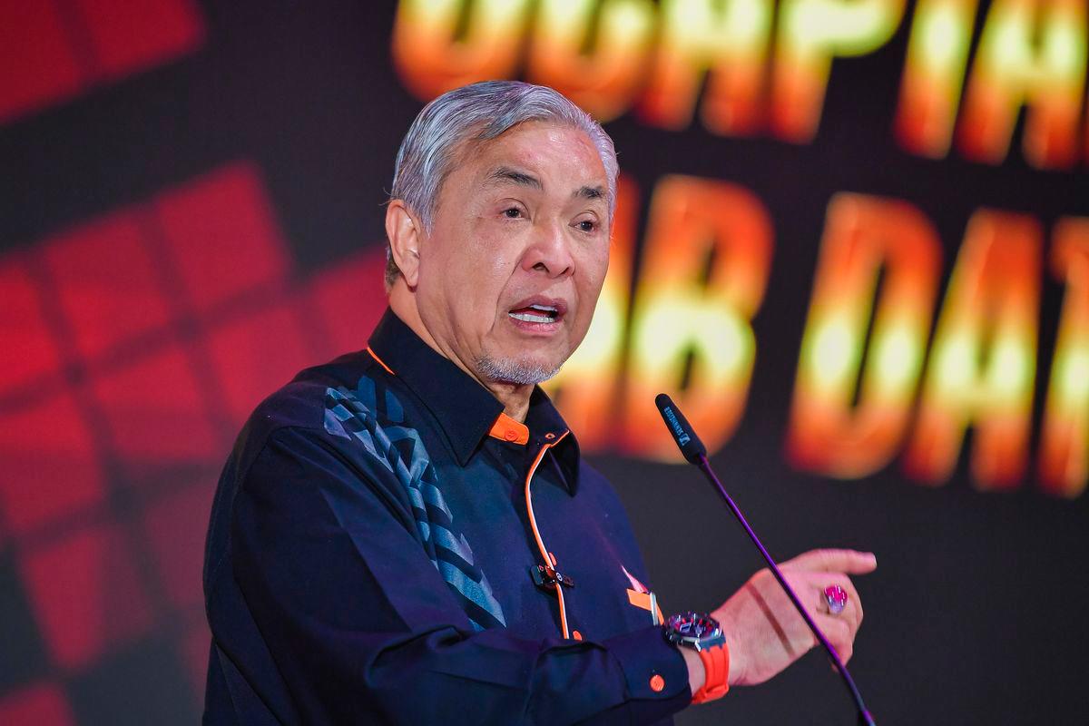 TPM Zahid Malaysia pada perbarisan Hari Kebangsaan Singapura 2025