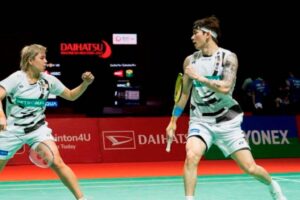 Tang Jie-Ee Wei make history as first Malaysians in world mixed doubles final