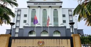 Teacher charged with molesting boy ordered to enter defence