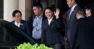 Thai court sacks PM over Cambodia phone call row