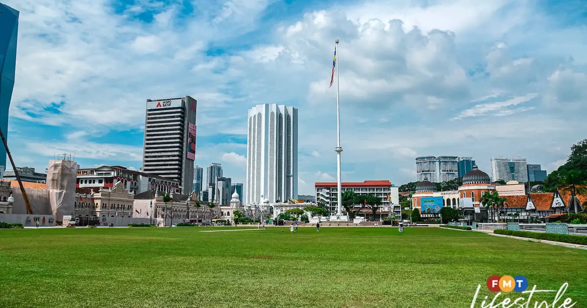 The day two friends saved Dataran Merdeka’s field