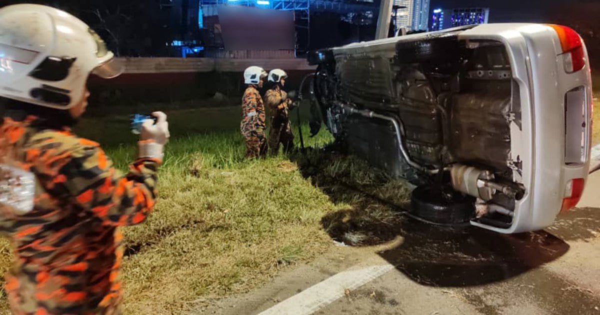 Three escape unscathed after car fire in Prai