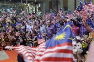 True independence means eradicating corruption and social ills, says Anwar