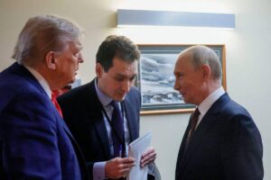 Trump announces big progress on Russia after Putin summit