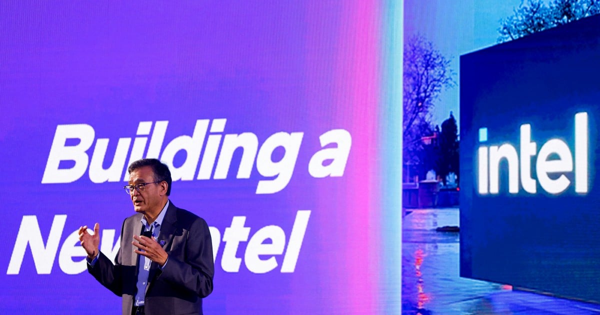 Trump meets Malaysian-born Intel CEO just days after demanding his resignation