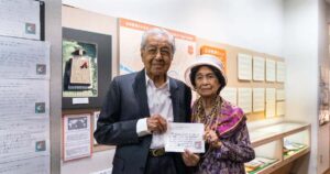 Tun M visits Nagasaki to mark 80th anniversary of atomic bombing