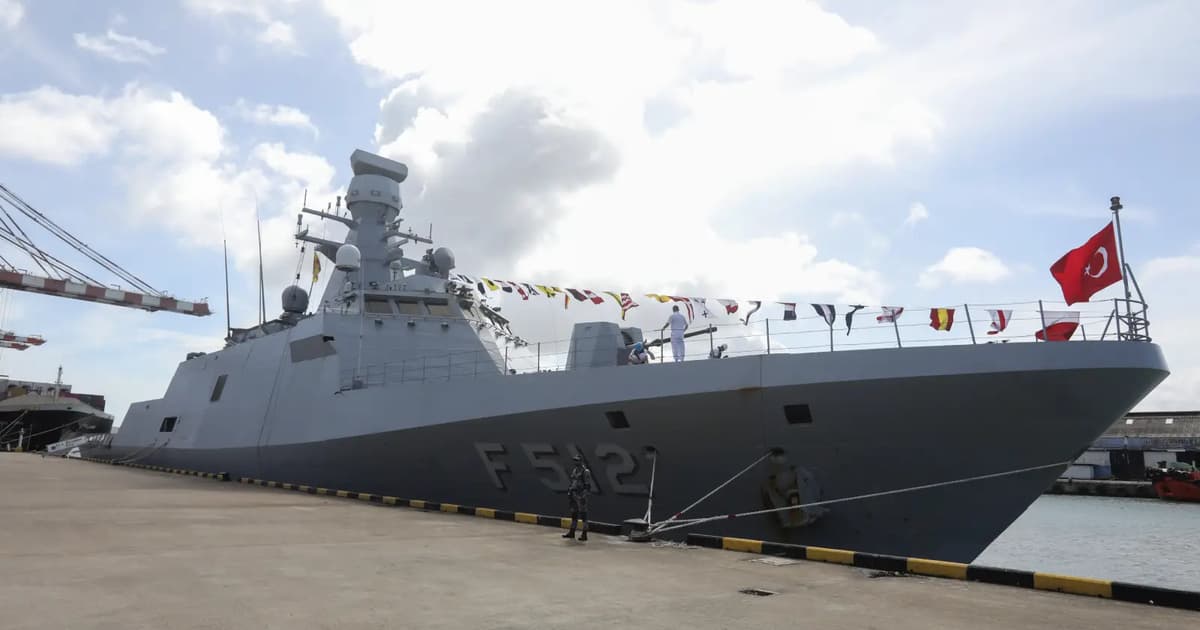 Turkey bars Israeli ships, flights from its territory