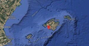 Two missing after Mallorca stunt plane crash