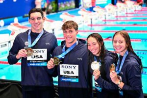 USA breaks mixed 4x100m freestyle world record