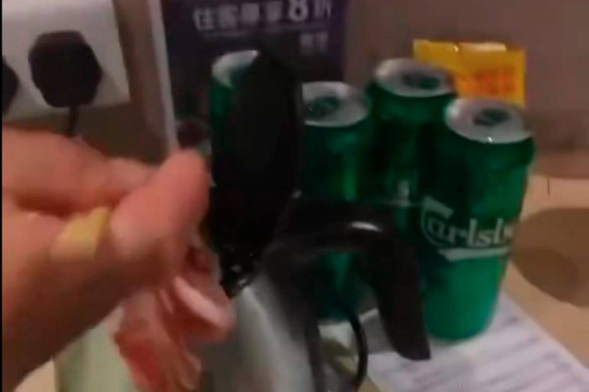 Viral hotel kettle cooking video raises hygiene concerns