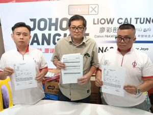 Wang RM14,910 lesap, kad debit diguna orang lain