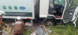 Wanita Orang Asli maut gerai dirempuh lori