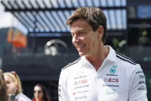 Wolff ‘benci’ berunding bersama Hamilton