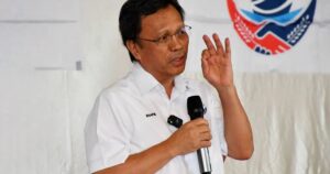 Youth group pans Warisan’s pledge to write off student loans